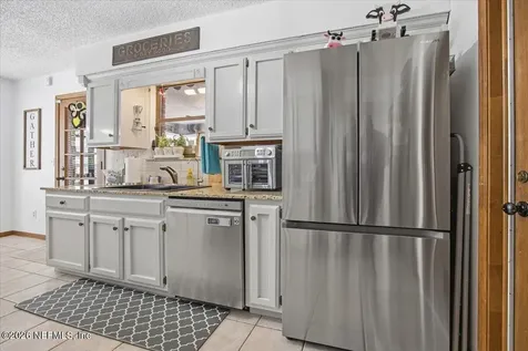 11166 Woodelm Drive E Jacksonville FL 32218