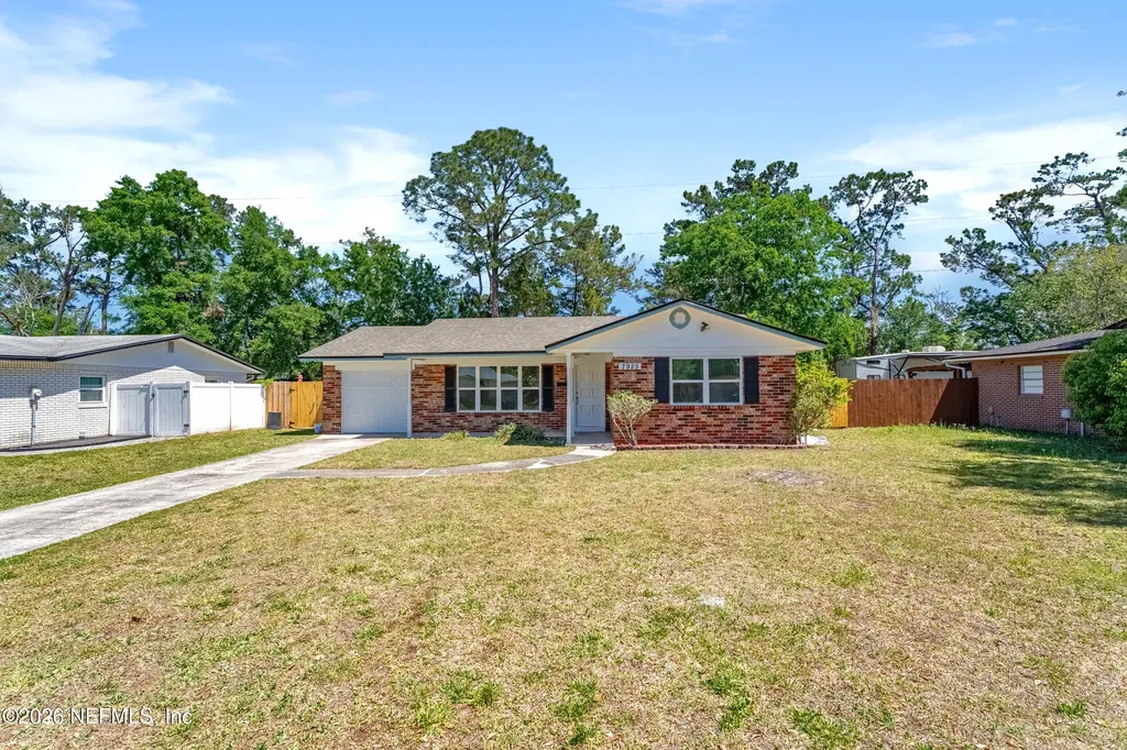 7925 Praver Drive E Jacksonville FL 32217