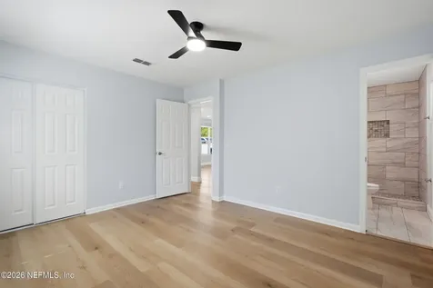 7925 Praver Drive E Jacksonville FL 32217