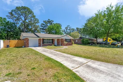 7925 Praver Drive E Jacksonville FL 32217