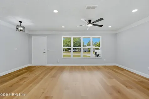 7925 Praver Drive E Jacksonville FL 32217