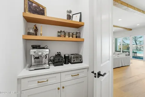 35 Jefferson Avenue Ponte Vedra Beach FL 32082