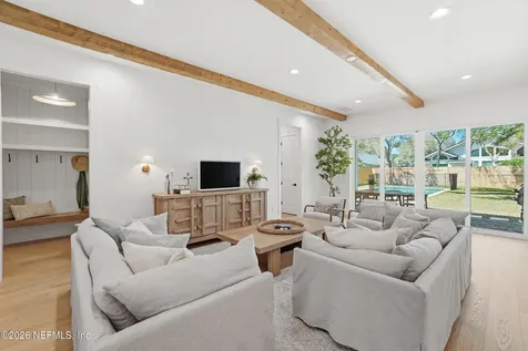 35 Jefferson Avenue Ponte Vedra Beach FL 32082