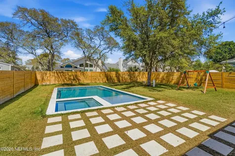 35 Jefferson Avenue Ponte Vedra Beach FL 32082