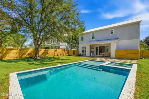 35 Jefferson Avenue Ponte Vedra Beach FL 32082