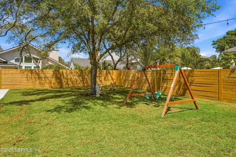 35 Jefferson Avenue Ponte Vedra Beach FL 32082