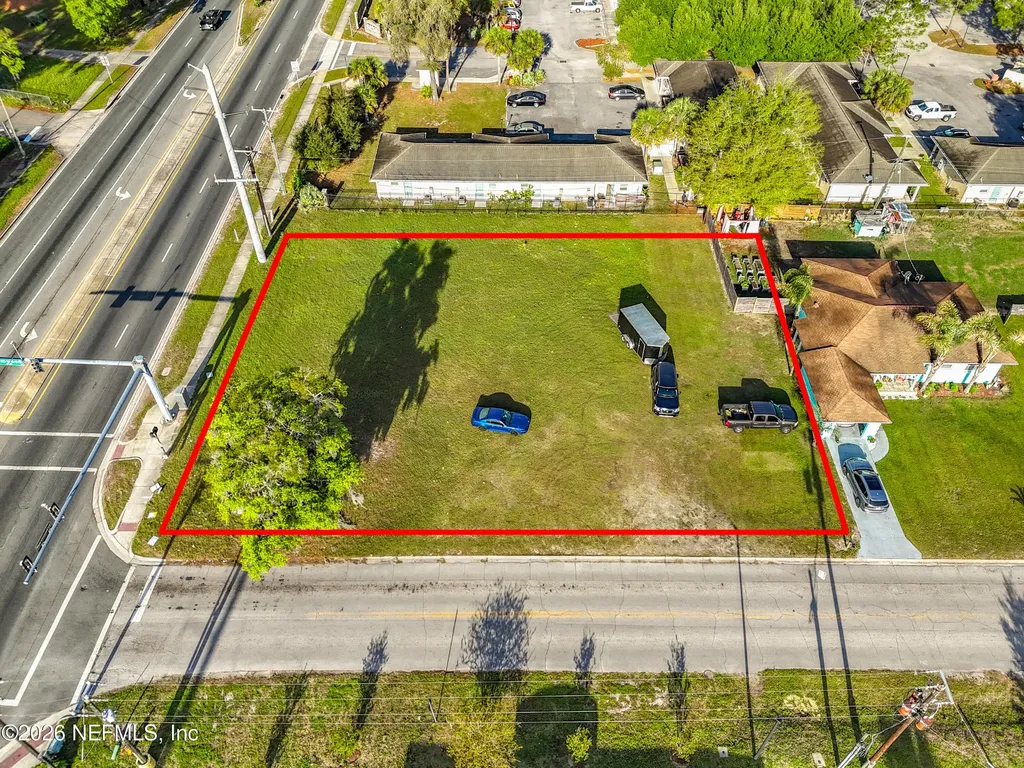3308 Crill Avenue Palatka FL 32177