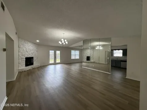 8215 Sailmaker Lane Jacksonville FL 32210