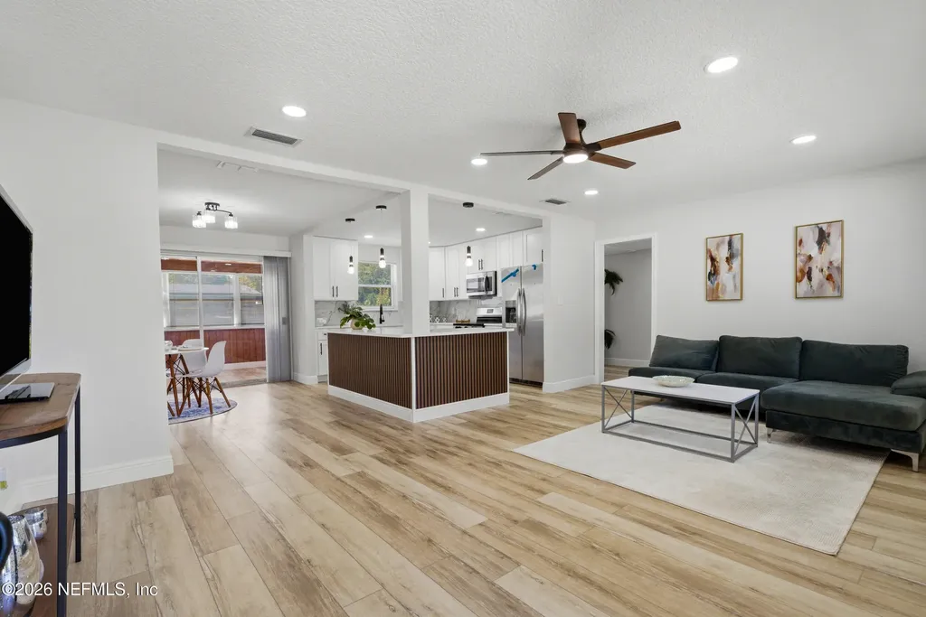 5528 N Oliver Street Jacksonville FL 32211
