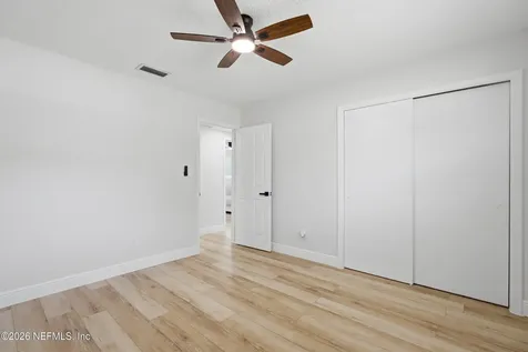 5528 N Oliver Street Jacksonville FL 32211