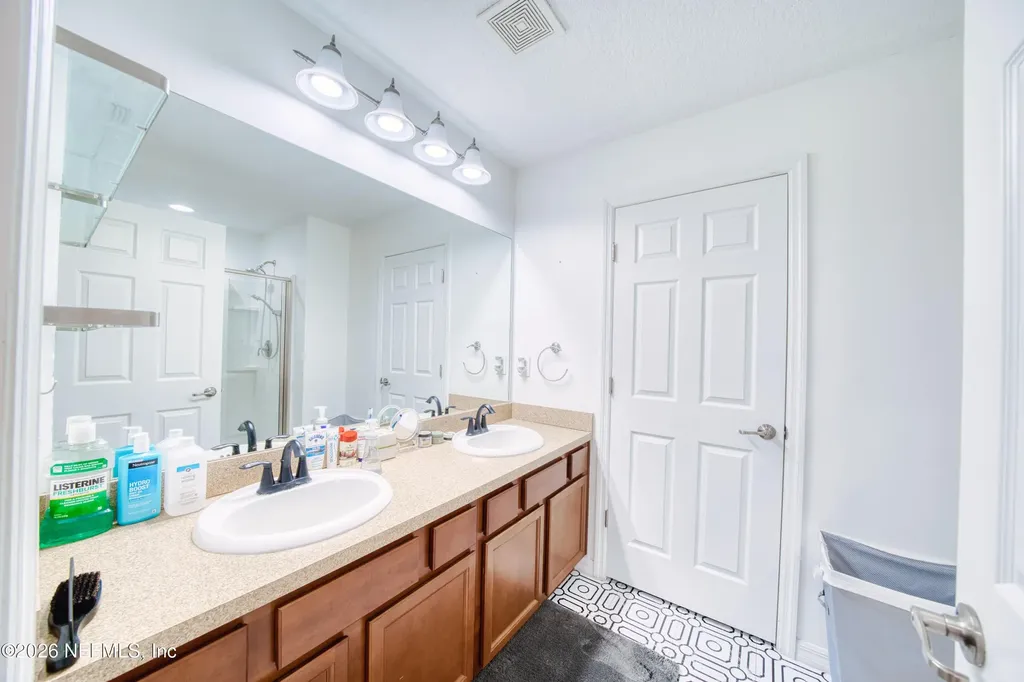 7019 Coldwater Drive Jacksonville FL 32258