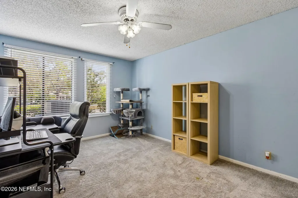 8702 Como Lake Drive Jacksonville FL 32256