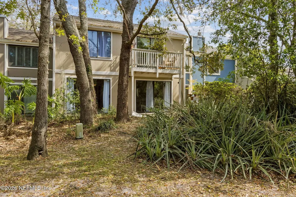 8702 Como Lake Drive Jacksonville FL 32256