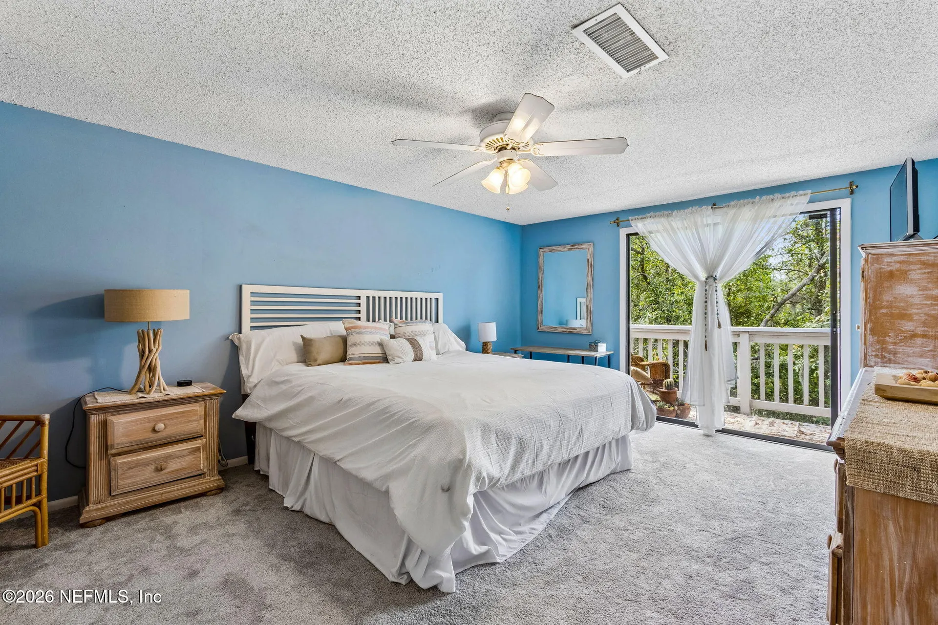 8702 Como Lake Drive Jacksonville FL 32256