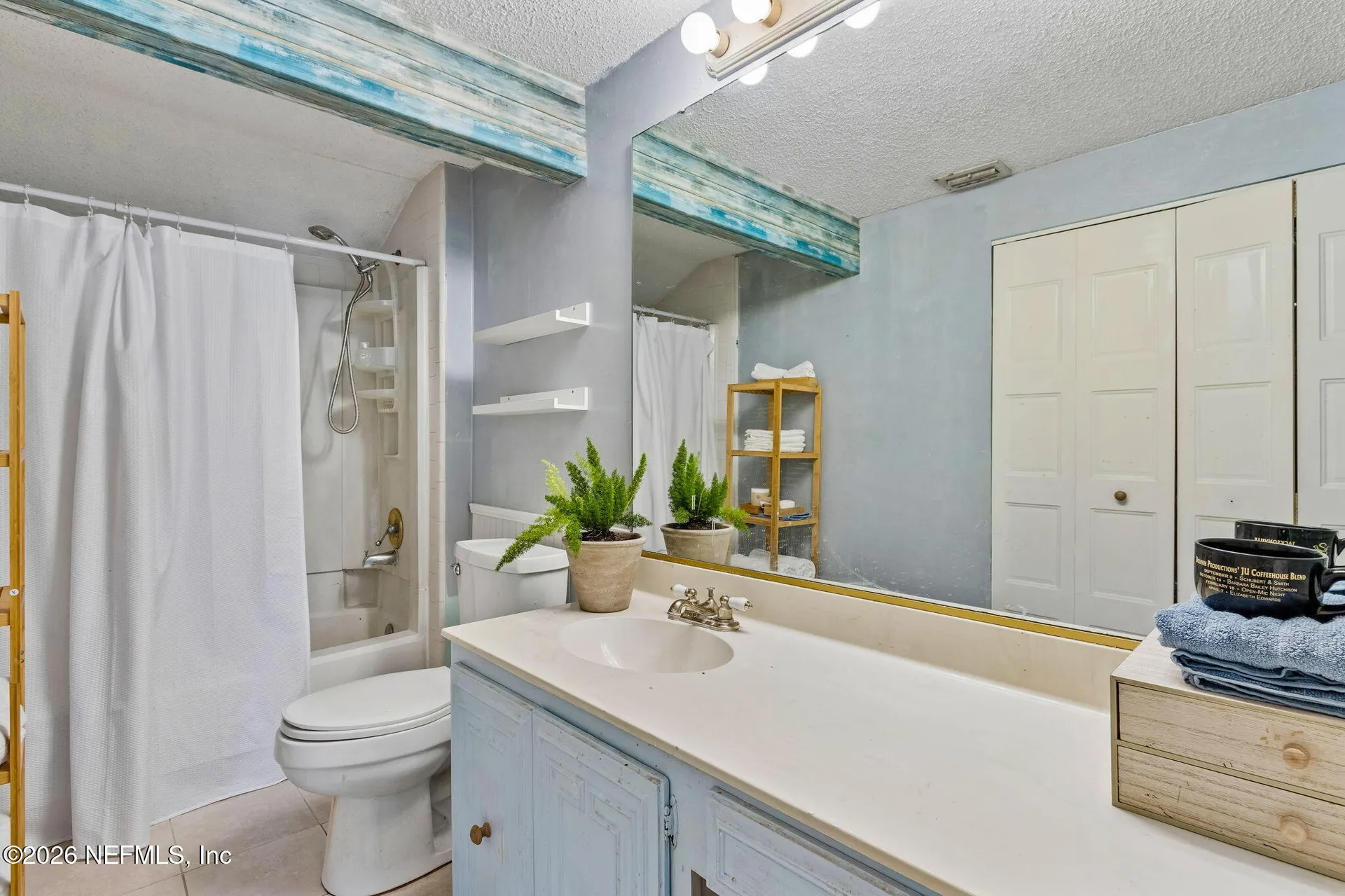 8702 Como Lake Drive Jacksonville FL 32256