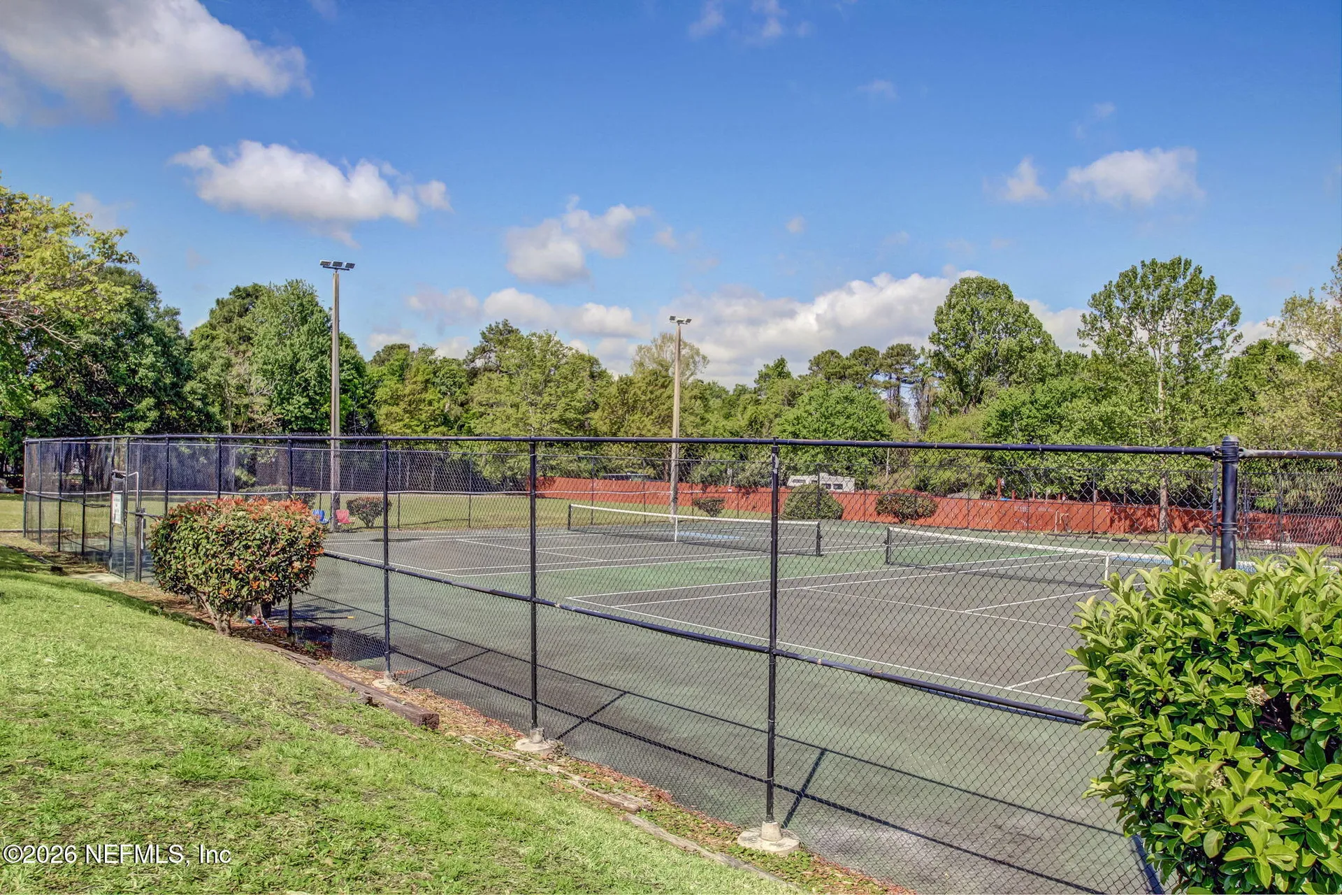 8702 Como Lake Drive Jacksonville FL 32256