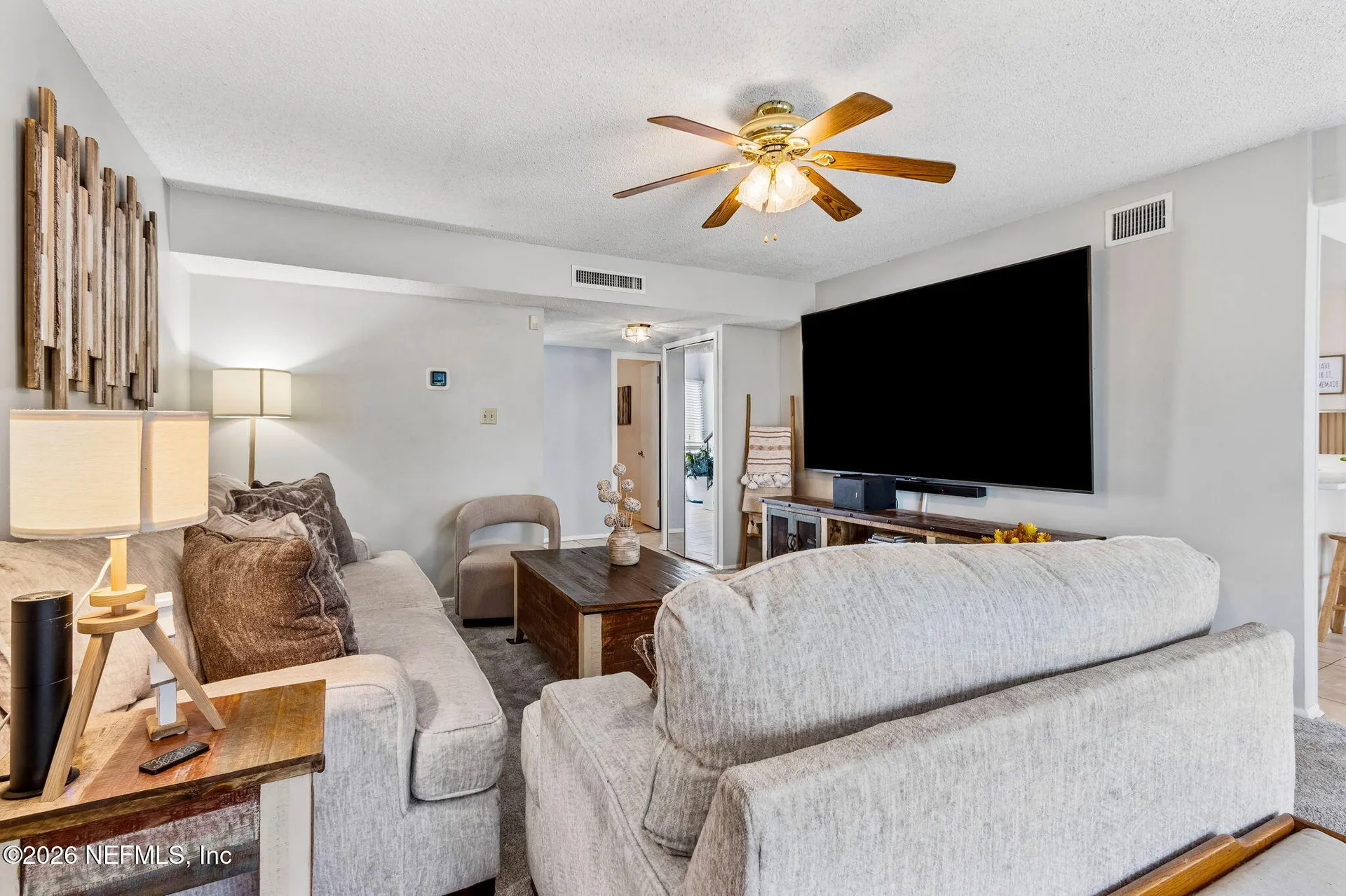 8702 Como Lake Drive Jacksonville FL 32256