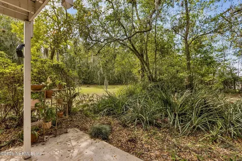 8702 Como Lake Drive Jacksonville FL 32256