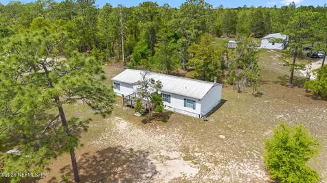 671 Cousintown Road Interlachen FL 32148