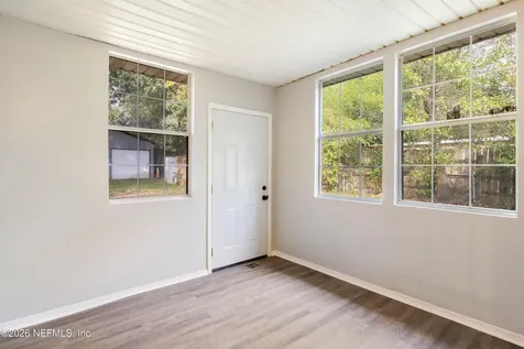 5107 Burlington Avenue Pensacola FL 32505