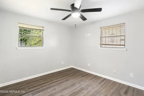 5107 Burlington Avenue Pensacola FL 32505