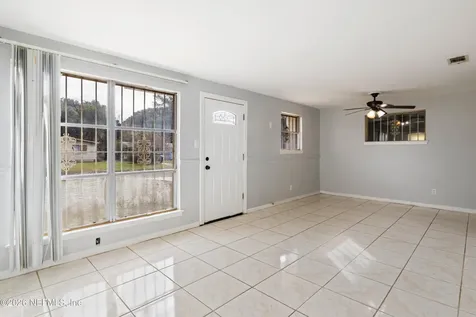 5107 Burlington Avenue Pensacola FL 32505