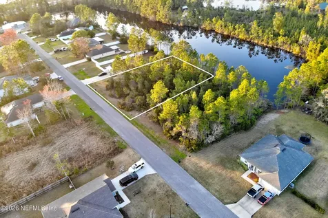 316 Crystal Lake Drive St. Augustine FL 32084