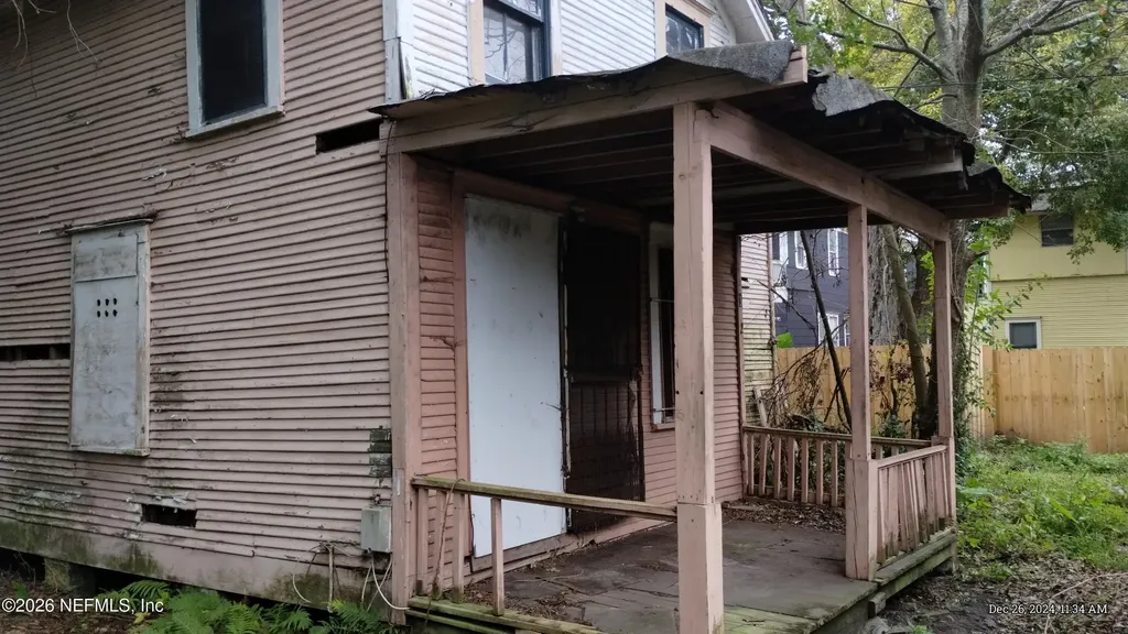 322 E 6th Street Jacksonville FL 32206