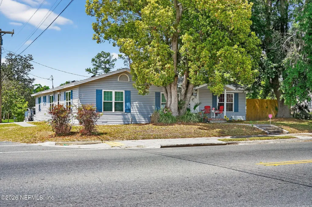 728 Walker Avenue SW Live Oak FL 32064