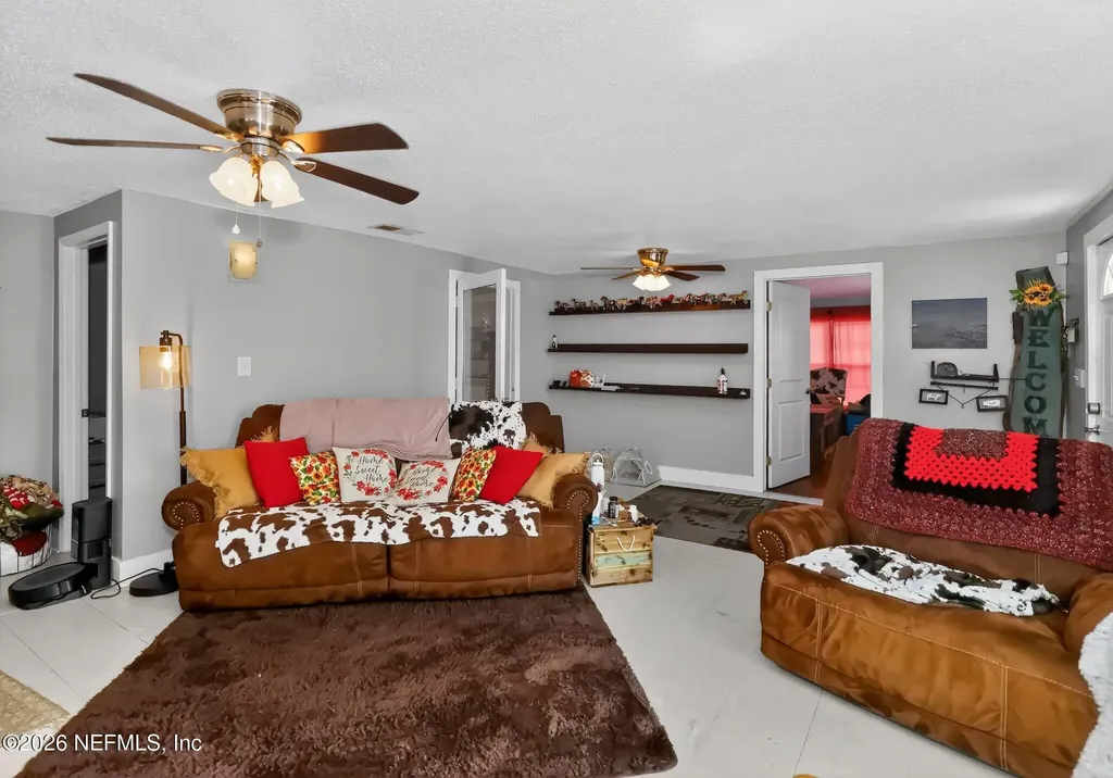 728 Walker Avenue SW Live Oak FL 32064