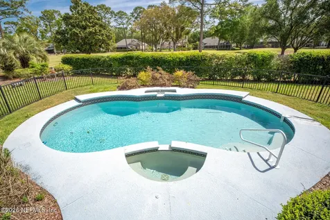 3727 Cricket Cove Road E Jacksonville FL 32224