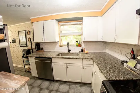7584 Raborn Lane Jacksonville FL 32210