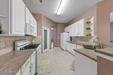 4219 Woodley Creek Road Jacksonville FL 32218