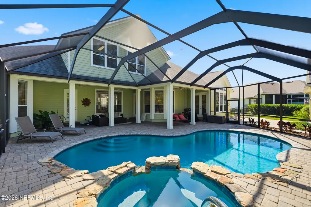405 Summerset Drive St. Johns FL 32259