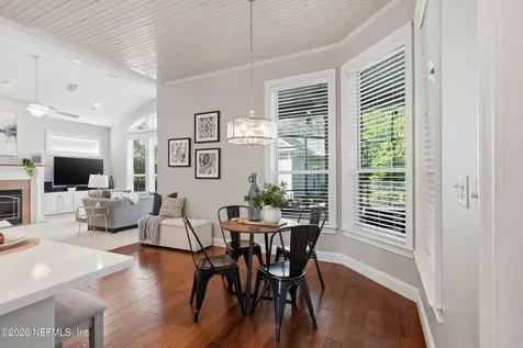 405 Summerset Drive St. Johns FL 32259