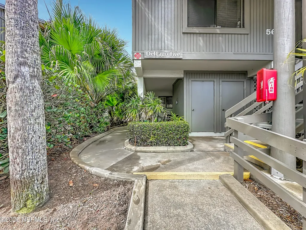 51 Village Del Lago Circle St. Augustine FL 32080