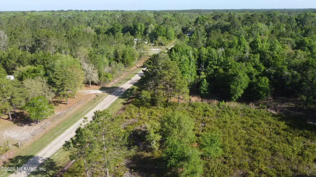 0506120870 Weatherby Avenue Hastings FL 32145