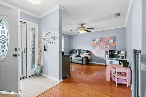 5489 Running Creek Lane Jacksonville FL 32258