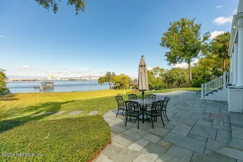 4626 River Point Road W Jacksonville FL 32207