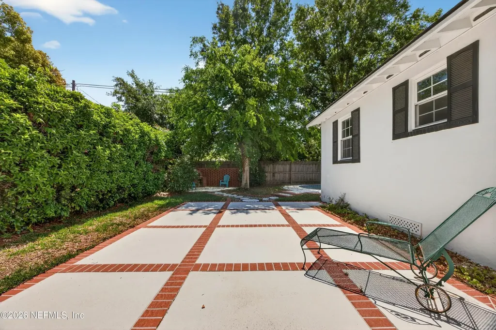 4220 Genoa Avenue Jacksonville FL 32210