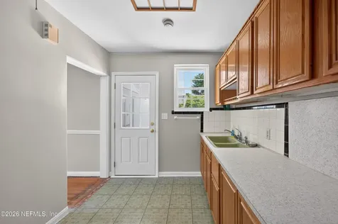 4220 Genoa Avenue Jacksonville FL 32210