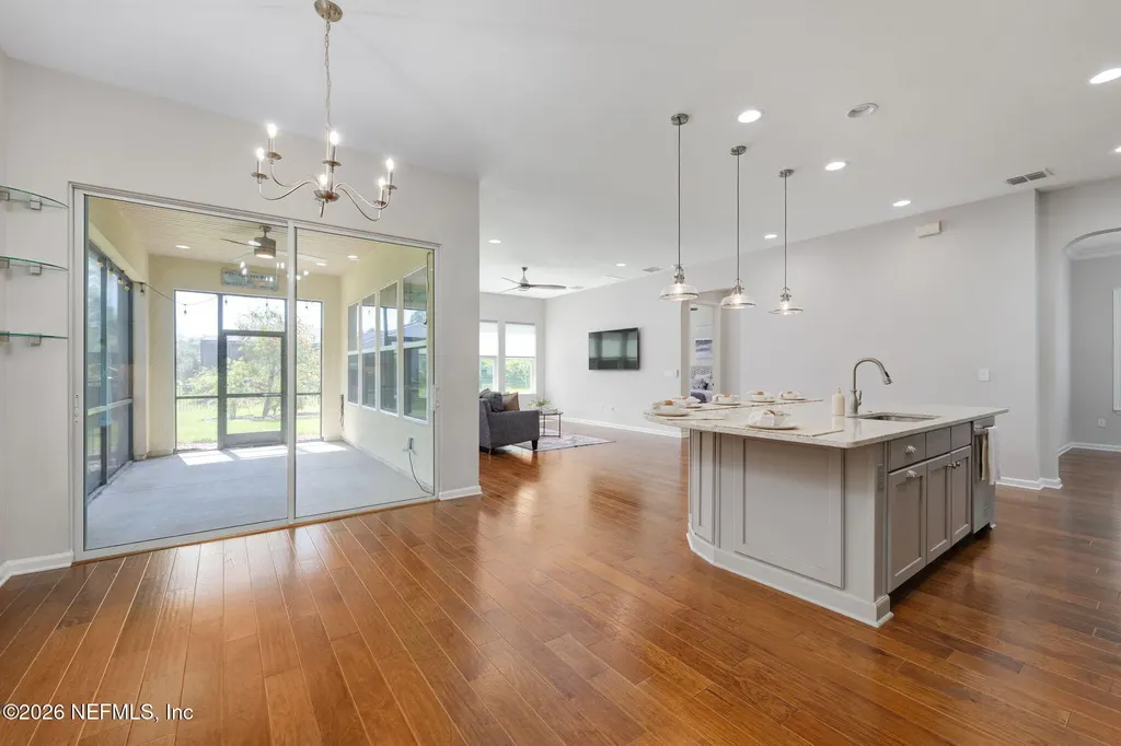 52 Dyer Court Jacksonville FL 32081