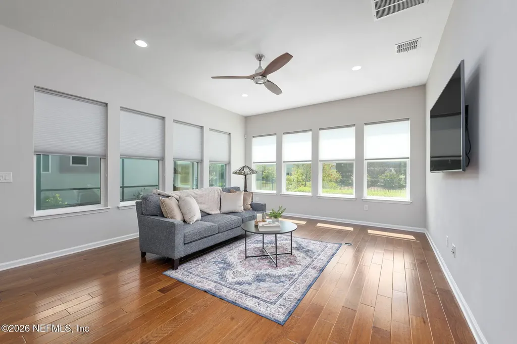 52 Dyer Court Jacksonville FL 32081