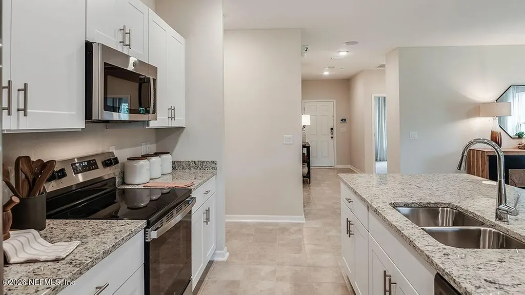 8477 Lilias Circle Jacksonville FL 32219