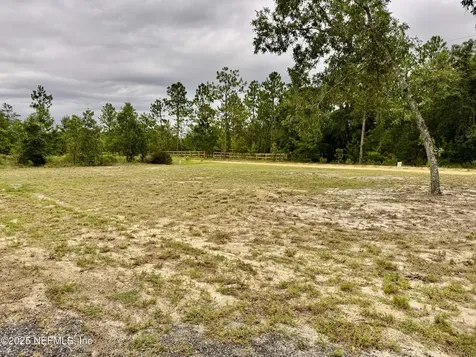 410 Lily Trail Interlachen FL 32148