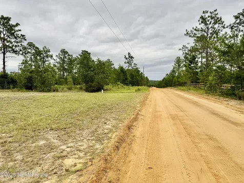 410 Lily Trail Interlachen FL 32148