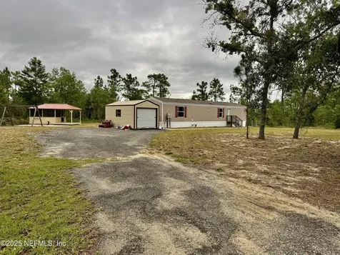 410 Lily Trail Interlachen FL 32148