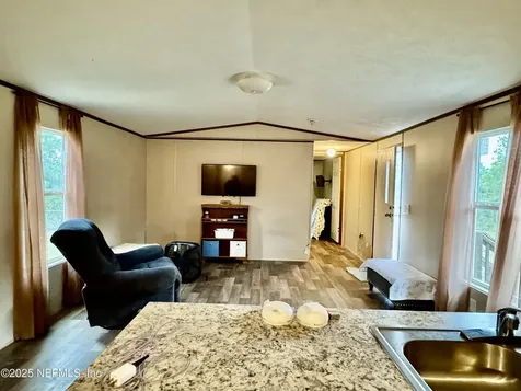 410 Lily Trail Interlachen FL 32148