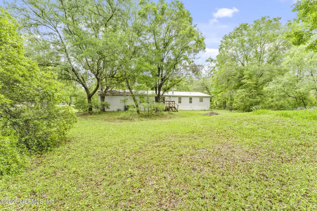 9715 Mcmahon Avenue Hastings FL 32145