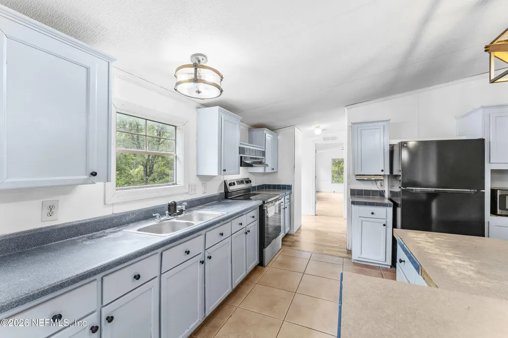 9715 Mcmahon Avenue Hastings FL 32145